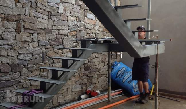 Лестницы на металлическом каркасе 1