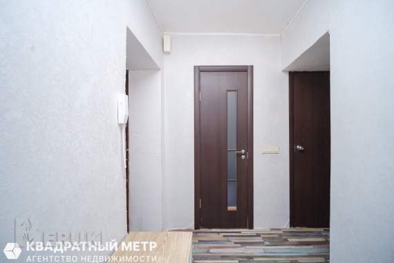 Продам 3-комнатную квартиру 24