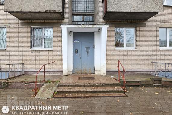 Продам 3-комнатную квартиру 36