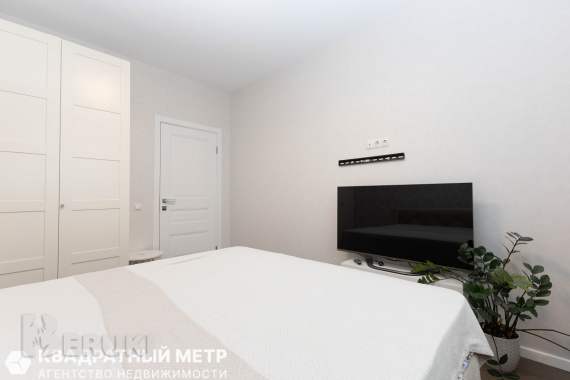Продам 3-комнатную квартиру 18