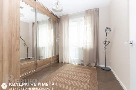 Продам 3-комнатную квартиру 23