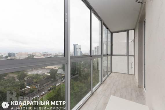 Продам 3-комнатную квартиру 25
