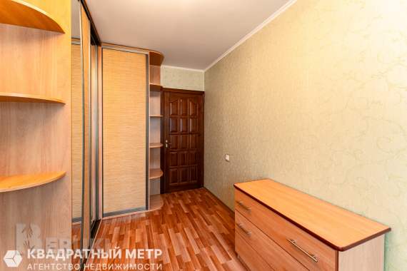 Продается 2-к. Квартира в отличном месте, с ремонтом 7