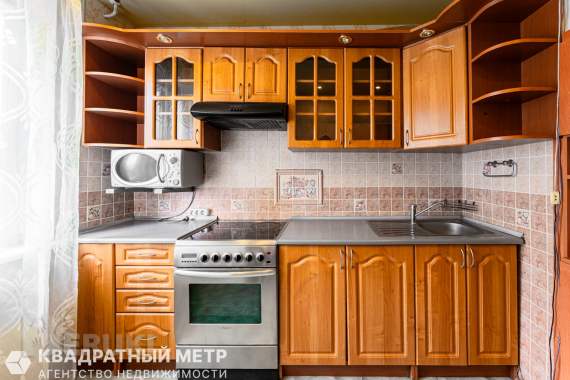 Продается 2-к. Квартира в отличном месте, с ремонтом 13
