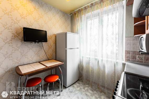 Продается 2-к. Квартира в отличном месте, с ремонтом 16