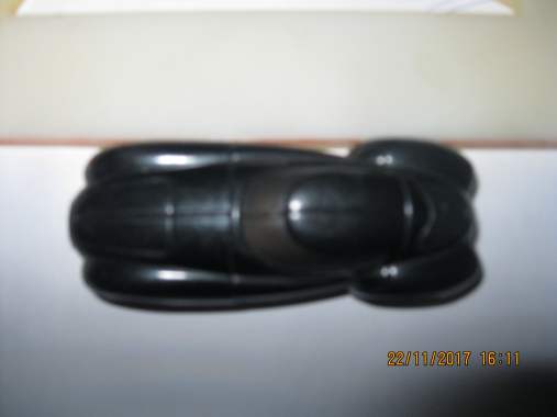 Hot Wheels Mattel 1995 Black Batmobile 2
