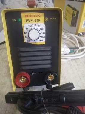 Сварочный инвертор Eurolux IWM 220 1