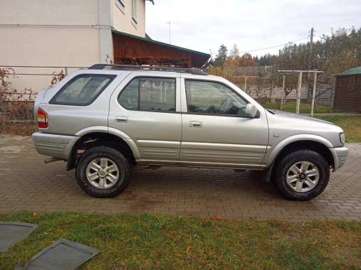 Opel Frontera B 3