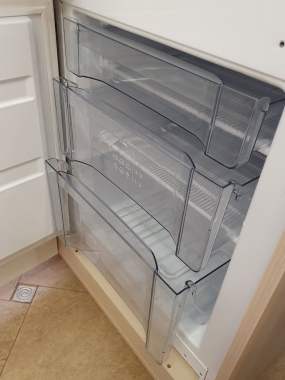 Продам холодильник на запчасти Gorenei 2
