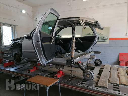 Кузовщик по ремонту легковых аварийных авто 2