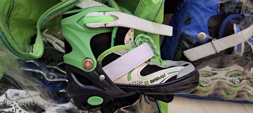 Ролики сине-зеленые, р. 27-30, б. У-2комплекта (на з/ч один) 2