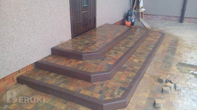 Укладка тротуарной плитки