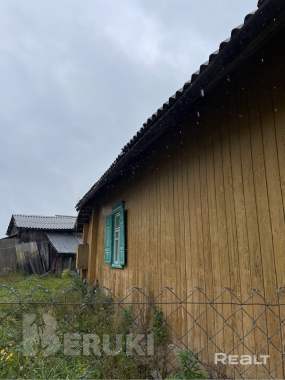 Продаётся дом с участком 4