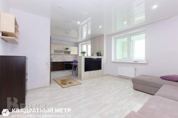 Продается 2-комнатная квартира в лебяжем 4