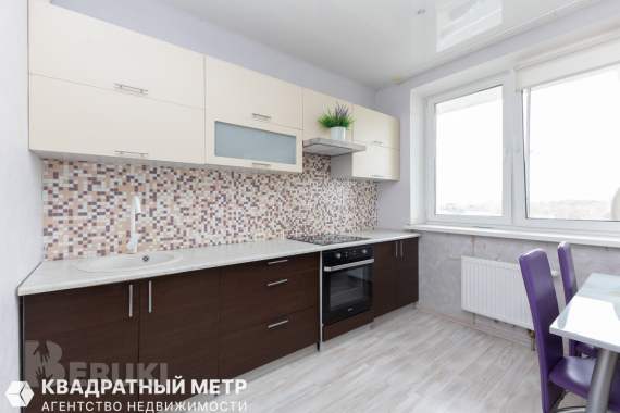 Продается 2-комнатная квартира в лебяжем 7