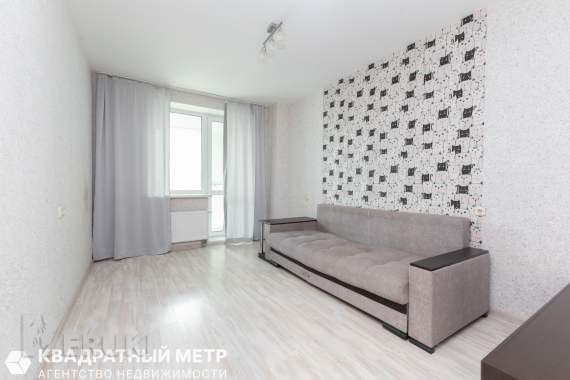 Продается 2-комнатная квартира в лебяжем 16