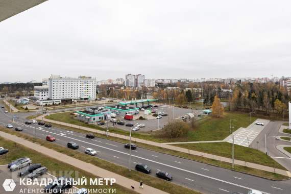 Продается 2-комнатная квартира в лебяжем 21