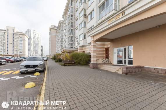 Продается 2-комнатная квартира в лебяжем 24