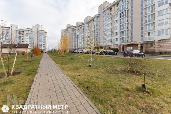 Продается 2-комнатная квартира в лебяжем 25