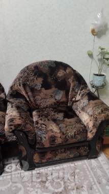 Диван-кровать и два кресла 6