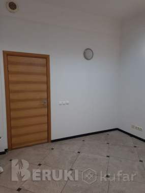 Продаю офисное помещениие у метро ковальская слобода 3