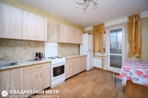 Продается уютная двухкомнатная квартира на домбровке 1