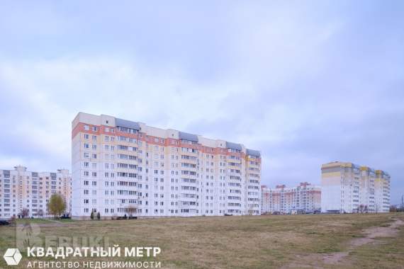 Продается уютная двухкомнатная квартира на домбровке 17