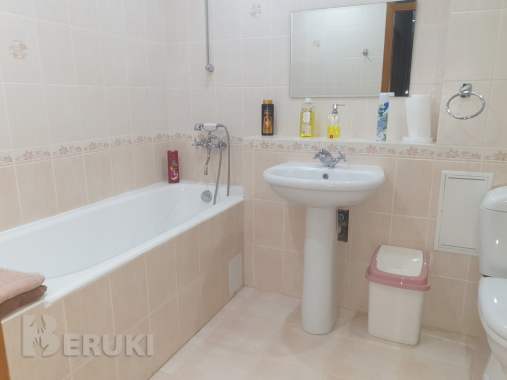 Чистая, светлая квартира с всеми удобствами. 0