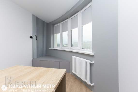 Продается 4-комнатная квартира 7