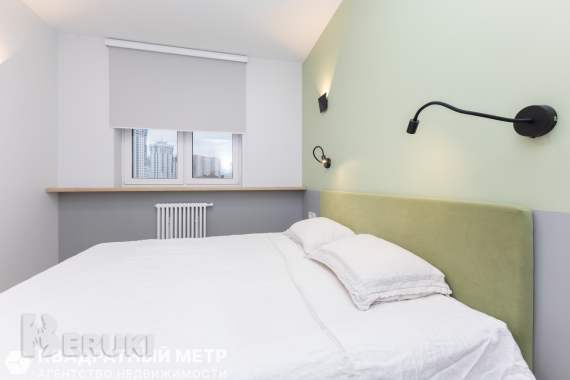 Продается 4-комнатная квартира 12