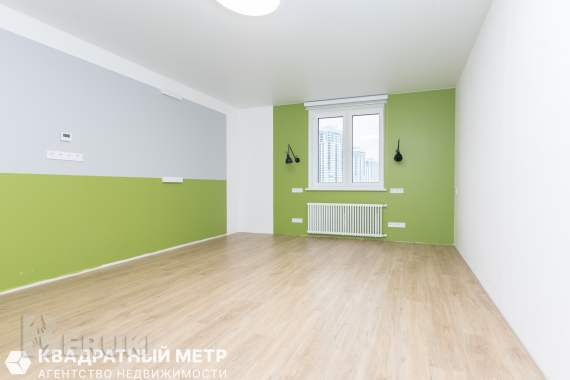 Продается 4-комнатная квартира 17