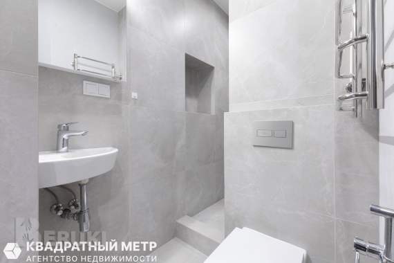 Продается 4-комнатная квартира 21