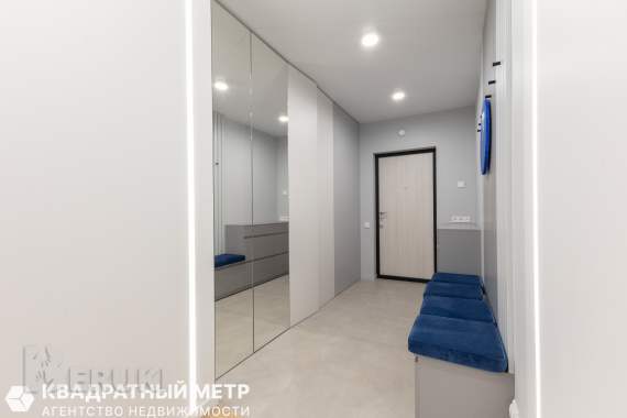 Продается 4-комнатная квартира 26