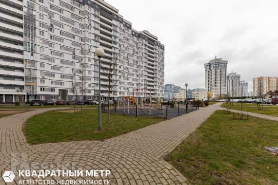 Продается 4-комнатная квартира 29