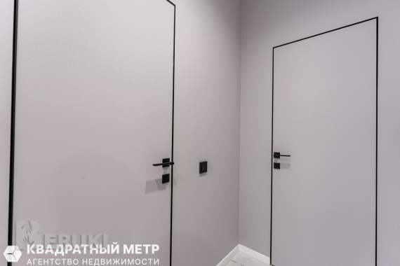 Эксклюзивная трехкомнатная квартира в минск мир 13