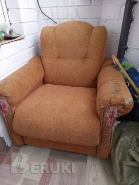 Мягкие кресла б/у 2 шт 0