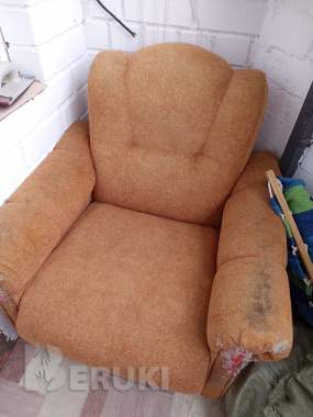Мягкие кресла б/у 2 шт 1