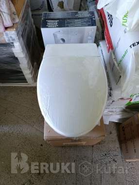 Продам автоматический унитаз 1