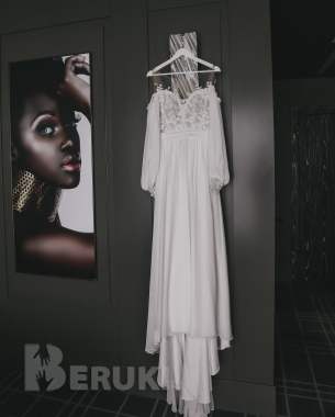 Свадебное платье 0