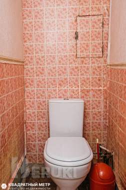 Продается 4-комнатная квартира 16