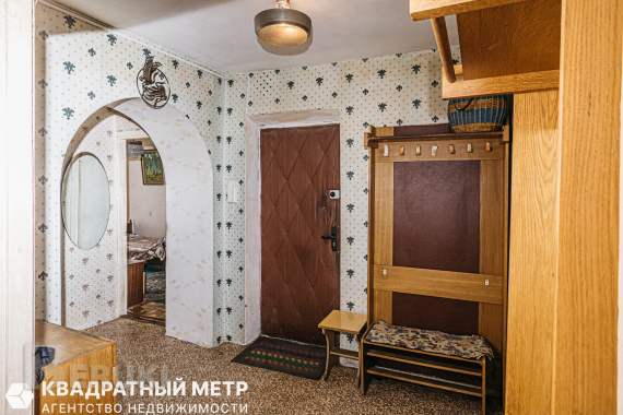 Продается 4-комнатная квартира 17