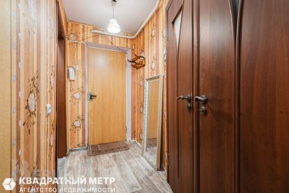 Продается 2-х комнатная квартира 6