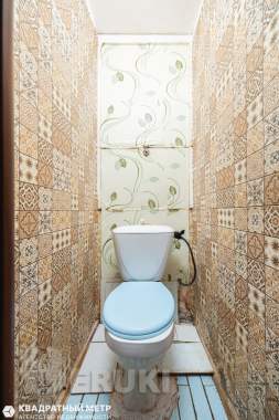 Продается 2-х комнатная квартира 9