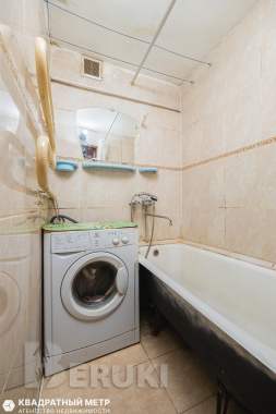 Продается 2-х комнатная квартира 10