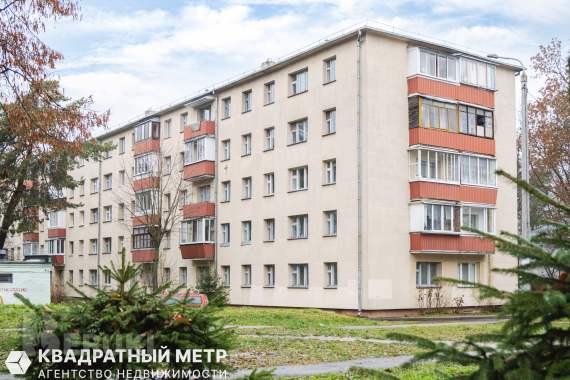 Продается 2-х комнатная квартира 13