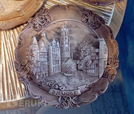 Сувенирные тарелки на стену из разных стран мира 4