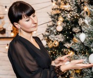 Ведущая по всему району