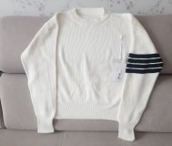 Свитер новый