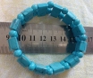 Браслет бусы на резинке бирюза 5,5 на 2 см