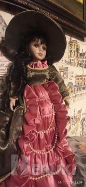 Кукла фарфоровая для интерьера 7